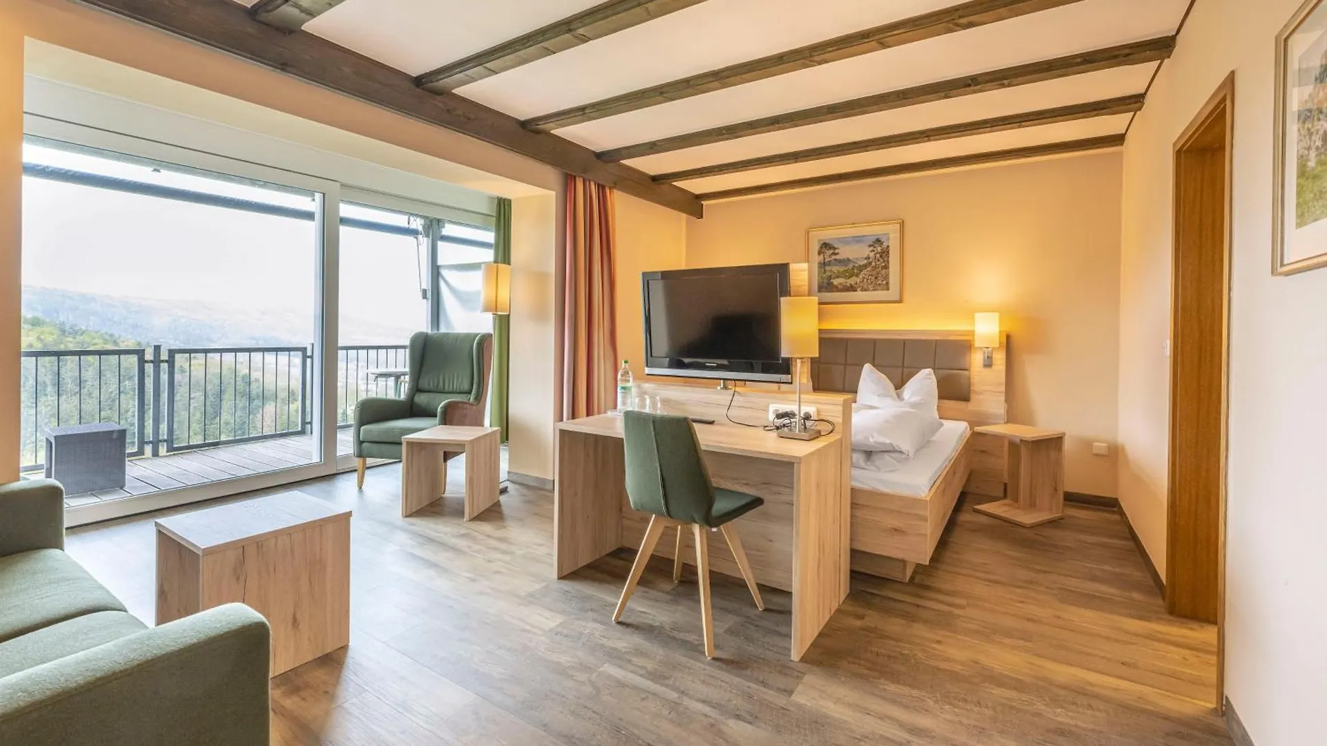 *** Hotel Berg-Gasthof Hoetzelein Kunreuth Germany